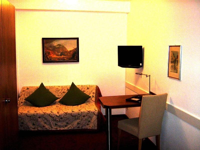 Hotel Restaurant Baeren Freudenstadt Room photo