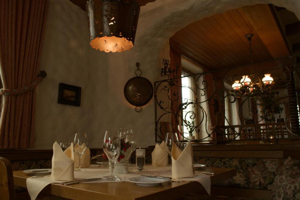 Hotel Restaurant Baeren Freudenstadt Exterior photo